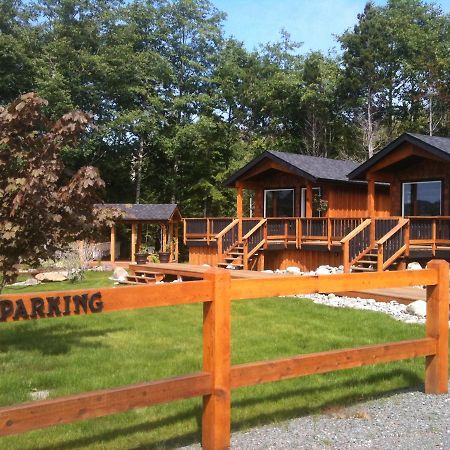 Ecoscape Cabins Hotel Port Hardy Eksteriør billede