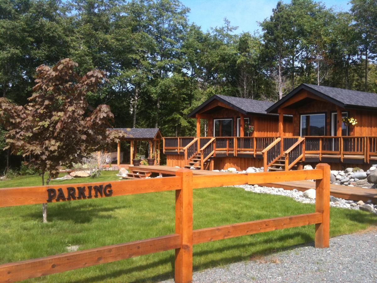 Ecoscape Cabins Hotel Port Hardy Eksteriør billede